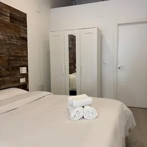 Hermoso Piso A 3 Min De La Estacion De Bus Y Tren Ave Apartment Malaga